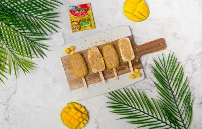 Paleta de Cheesecake de mango con Pepita Mix MALHER®