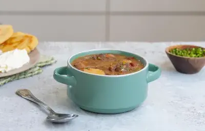 Frijoles con Costilla El Salvador