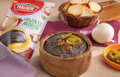 FRIJOLES CON TOCINO FRIJOLES CON TOCINO
