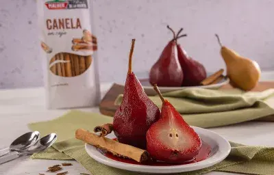 PERAS AL VINO PERAS AL VINO