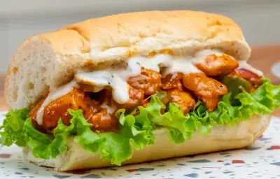 SANDWICH PICANTE SABOR Y COLOR SANDWICH PICANTE SABOR Y COLOR