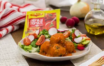 Albóndigas de Atún Guisadas Albóndigas de Atún Guisadas