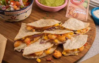 Quesadillas de camarón al estilo MALHER®