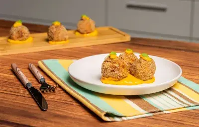Croquetas de Atún con Salsa Cremosa