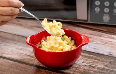 Mac and Cheese Mac and Cheese