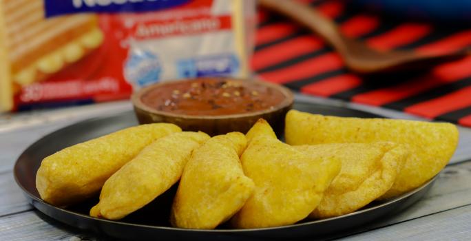 Empanadas con Jamón y Queso