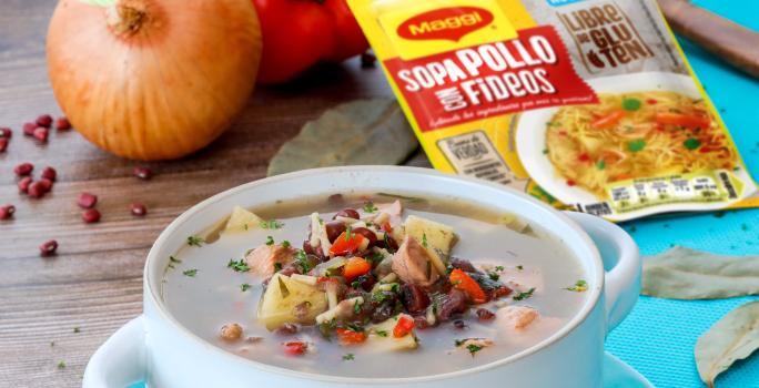 Sopa de Frijol Rojo con Pollo Sin Gluten