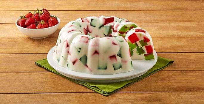 Postre de gelatina navideña para compartir | Recetas Nestlé Postre de gelatina navideña para compartir | Recetas Nestlé