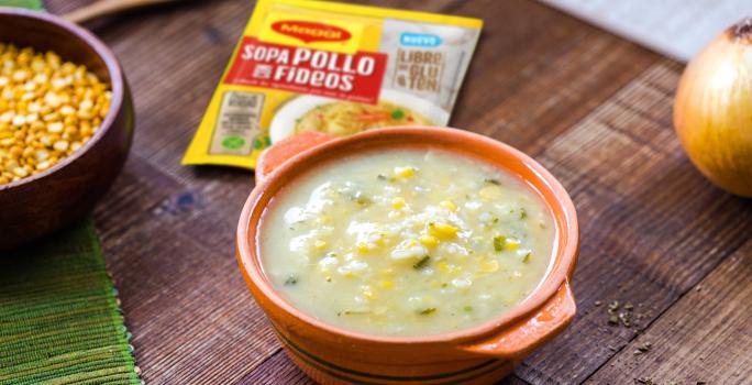 Sopa de Pollo con Arvejas