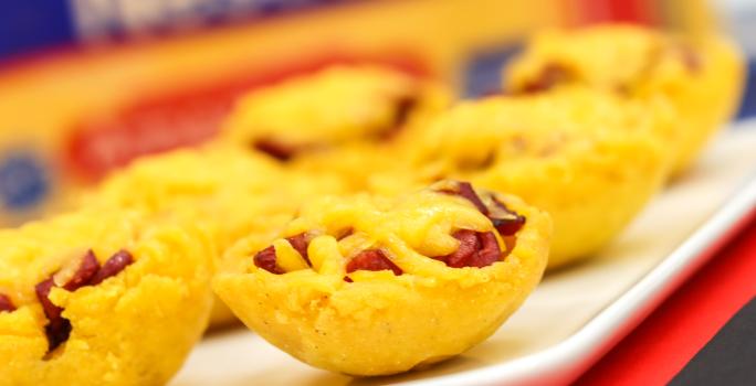 Canastitas de Maíz con Chorizo y Queso