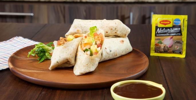 Wrap de Pollo con Piña