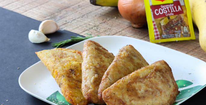 Empanadas de plátano con Frijoles
