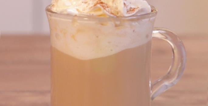 Café Americano con Leche Condensada