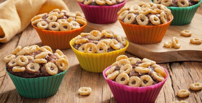 cupcake-chocolate-cheerios-recetas-de-miel-nestle