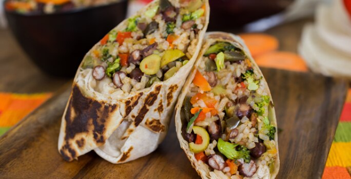 Wrap de Vegetales, Arroz y Frijoles