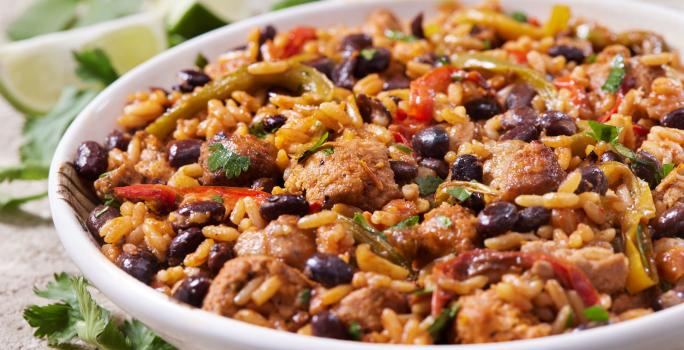 Arroz con Carne y Frijoles