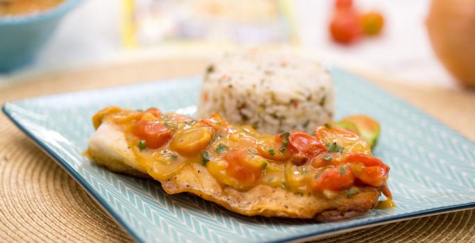 Filete en Salsa de Mariscos y Coco
