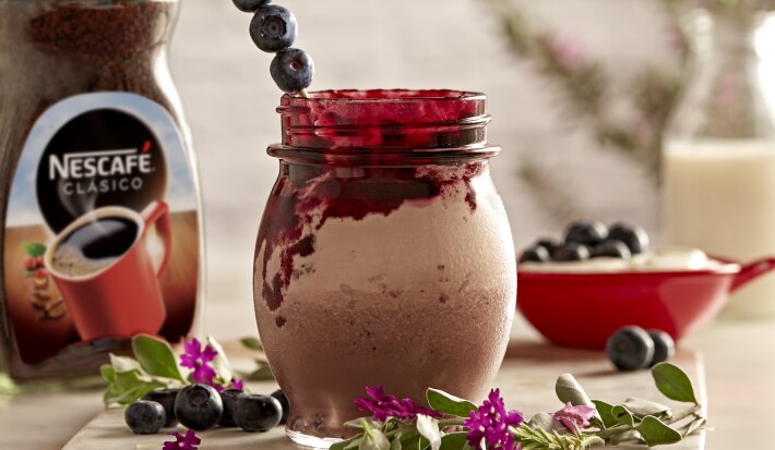 NESCAFÉ® BLUEBERRY ICE LATTE
