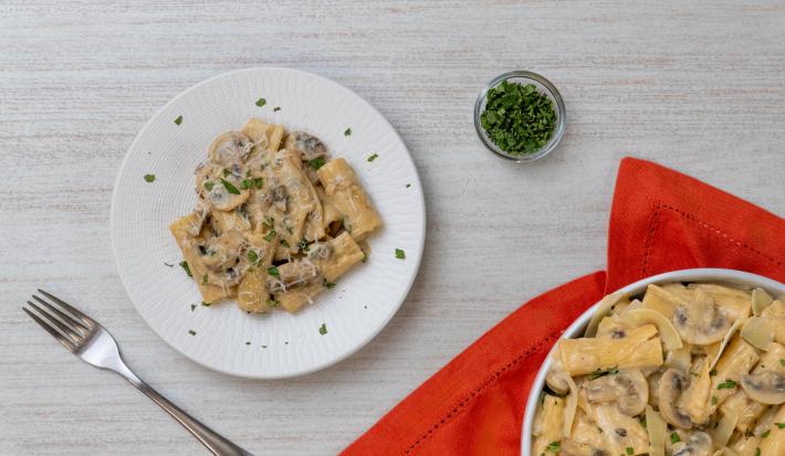 Rigatoni con Hongos cenital