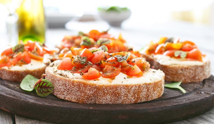 Pan con Tomate Gratinado