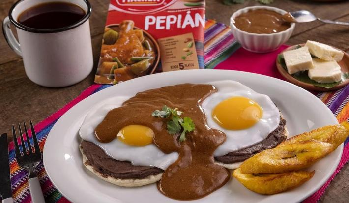 Huevos Montados Al Pepián