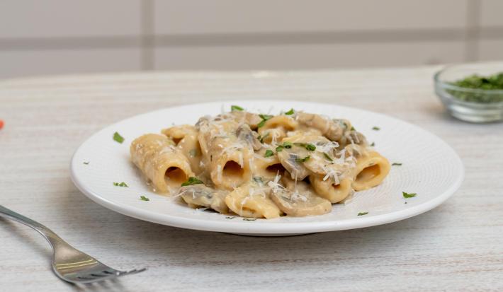 Rigatoni con Hongos cerrada