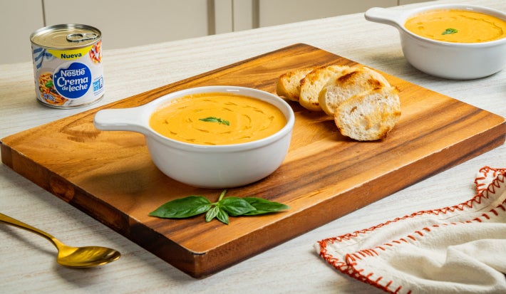 Crema de Tomate y Albahaca
