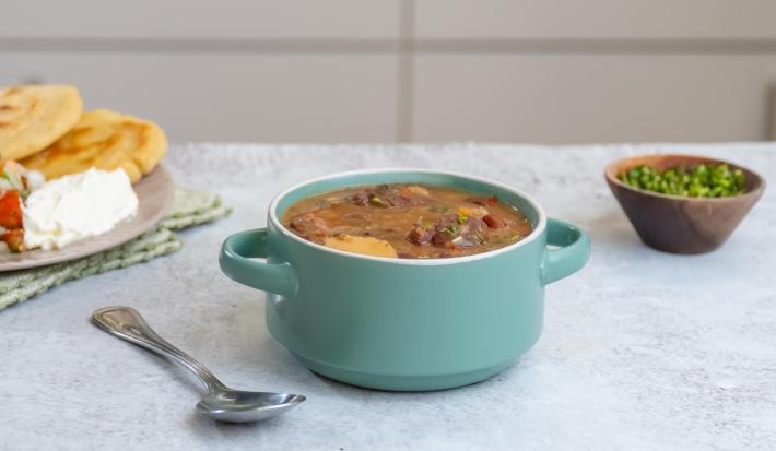 Frijoles con Costilla El Salvador