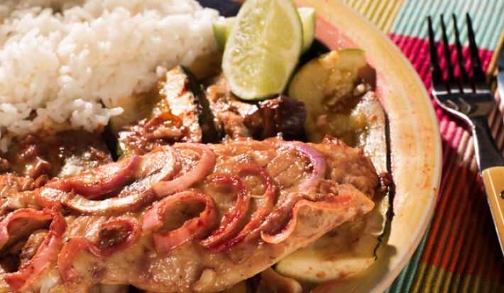 Pescado con vegetales al cartucho