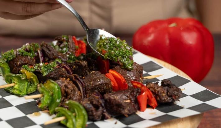 Pinchos de Carne