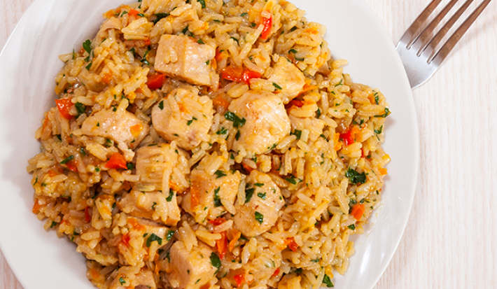 Arroz con pollo y especias