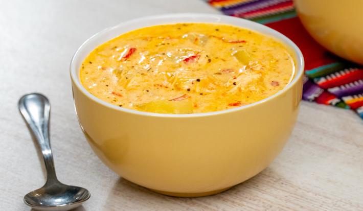 Sopa Cremosa de Pollo Sabor y Color