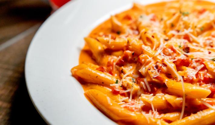 pasta en salsa rosada