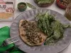 Pescado en salsa de limón con ajo y perejil